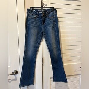 American Eagle Outfitters Women's Dark Blue Flare Jeans Size 8